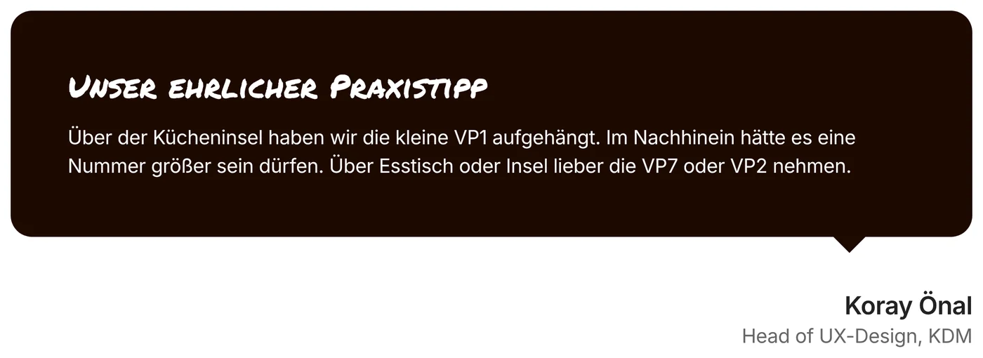 Baustein Notiz: ein ehrlicher Praxistipp in Handschrift auf Walnut, darunter der Autor